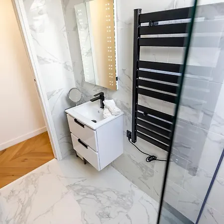 Cosy Dans Le Centre De - Ac, 2 Pers Appartement *