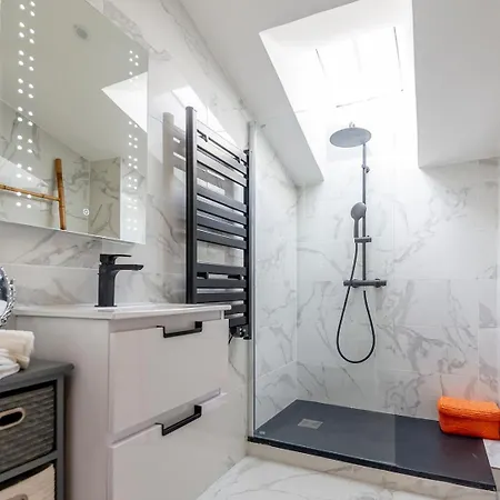Cosy Dans Le Centre De - Ac, 2 Pers Appartement *